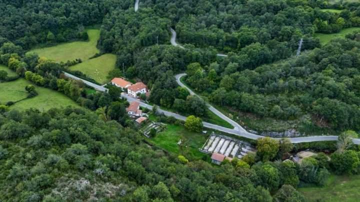 Bed and Breakfast Venta De Arrieta Saragueta Exterior foto
